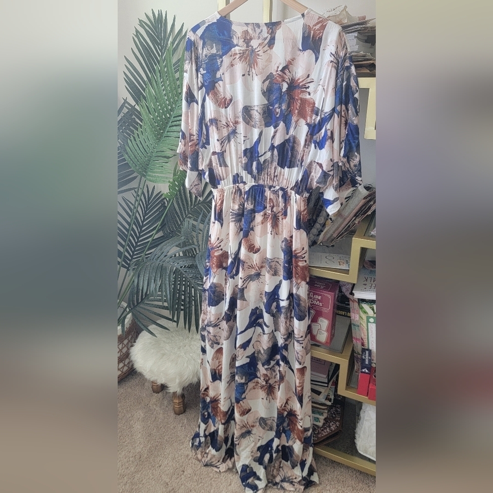 Lulus Fall Floral Maxi Dress - Size Medium - Picture 4 of 6